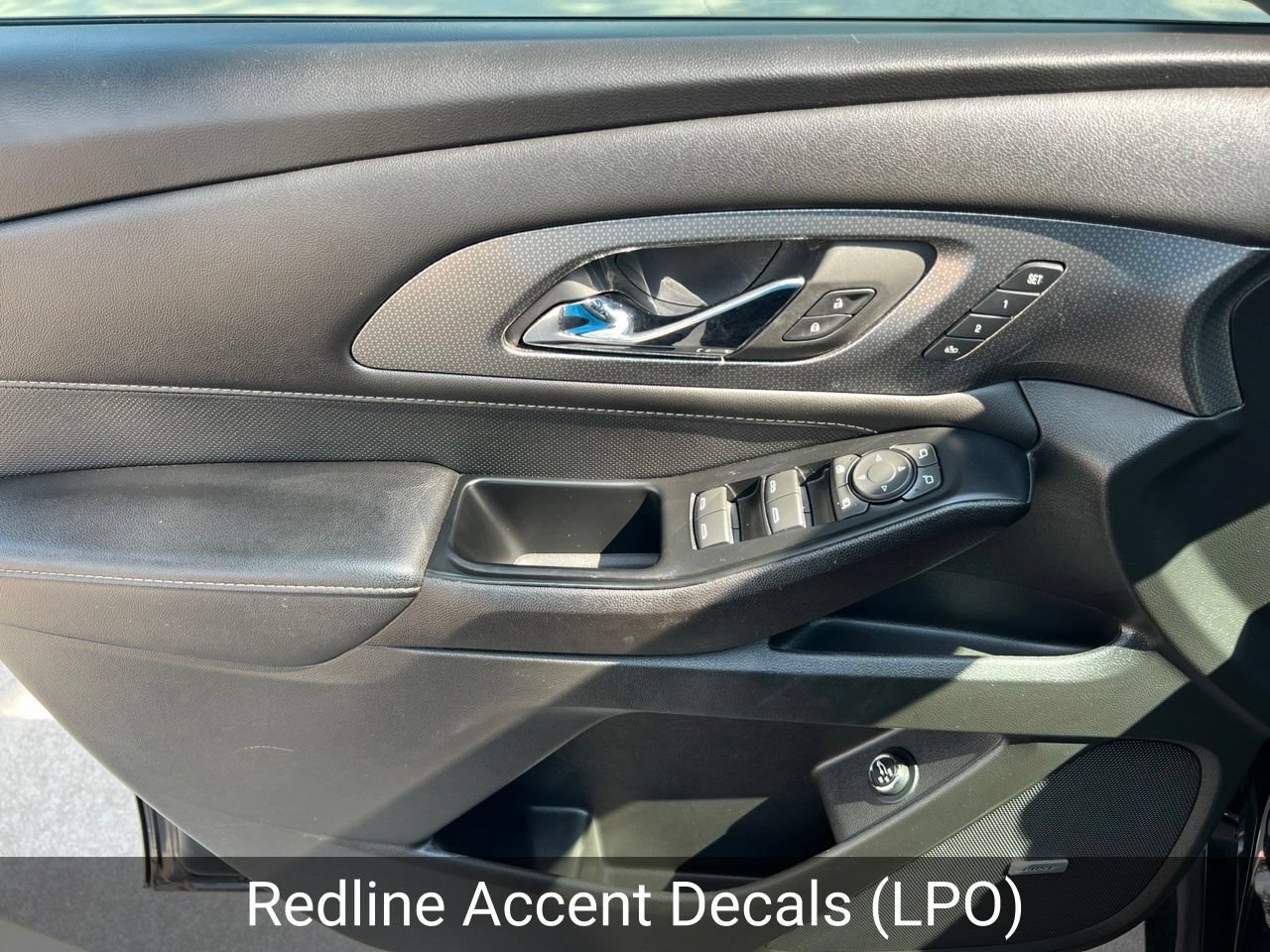 Certified 2023 Chevrolet Traverse Premier w/ Redline Edition FWD image 11