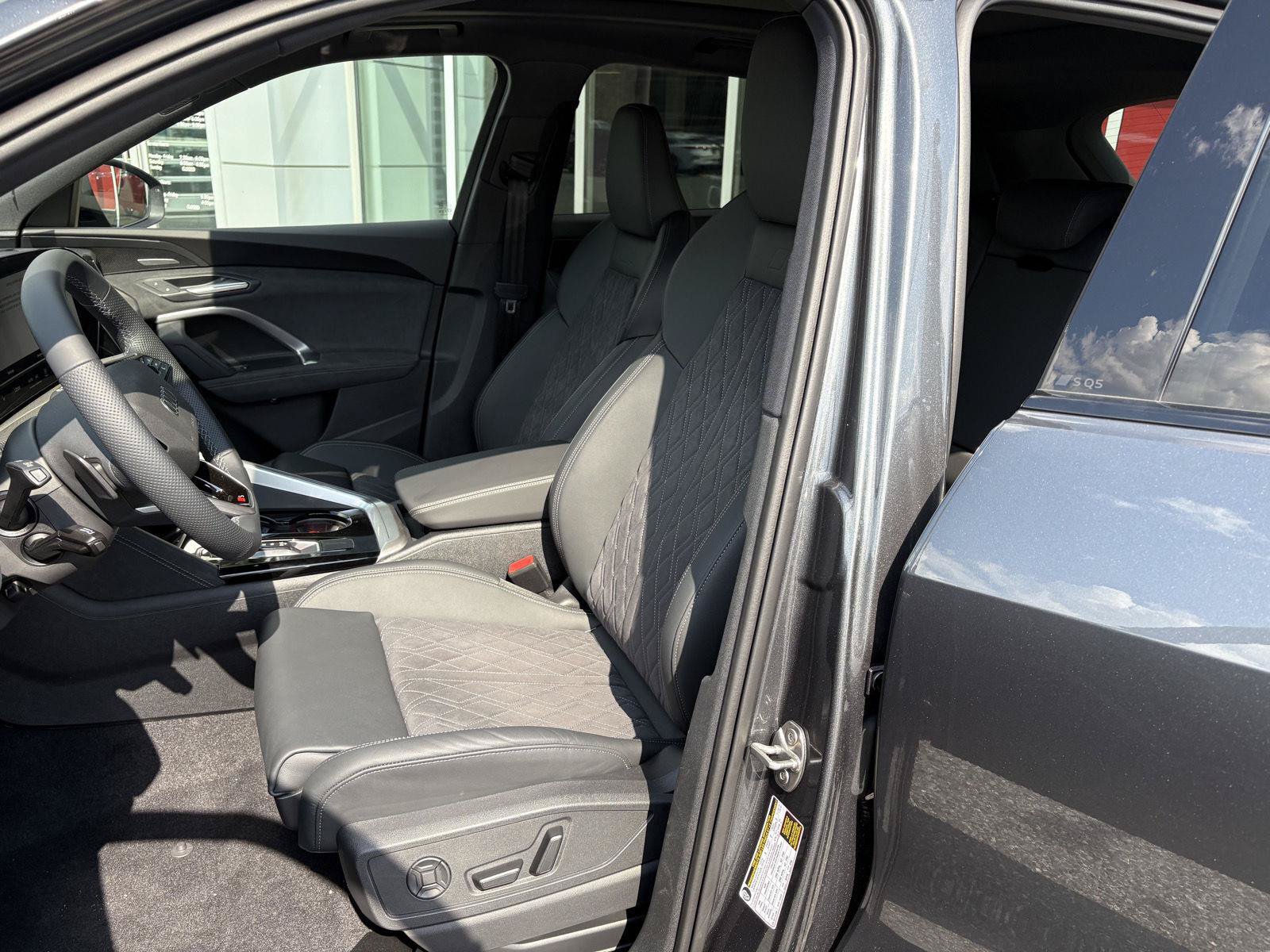 New 2026 Audi SQ5 Premium Plus AWD/4WD image 9
