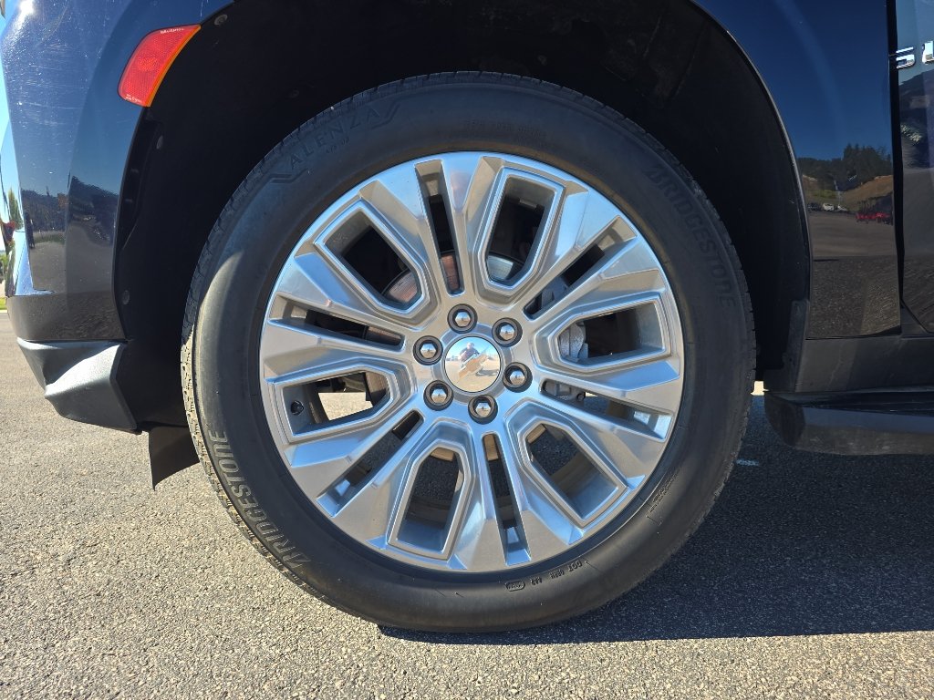 Certified 2024 Chevrolet Suburban Premier AWD/4WD image 31