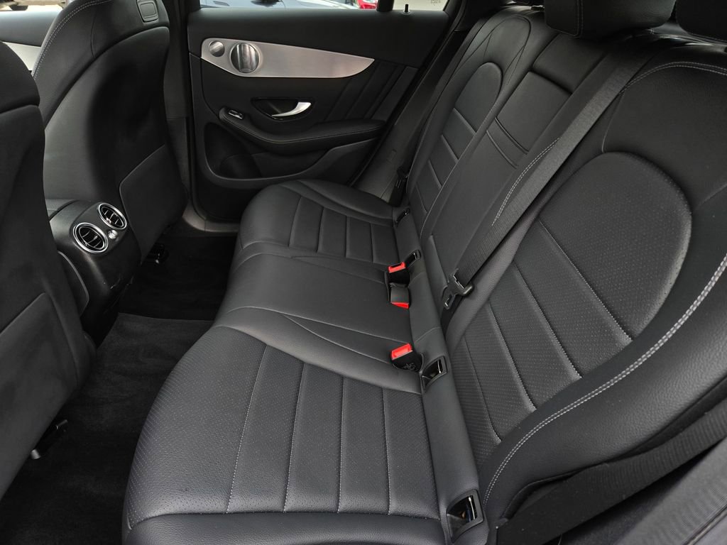 Used 2019 Mercedes-Benz GLC 300 4MATIC Coupe image 14