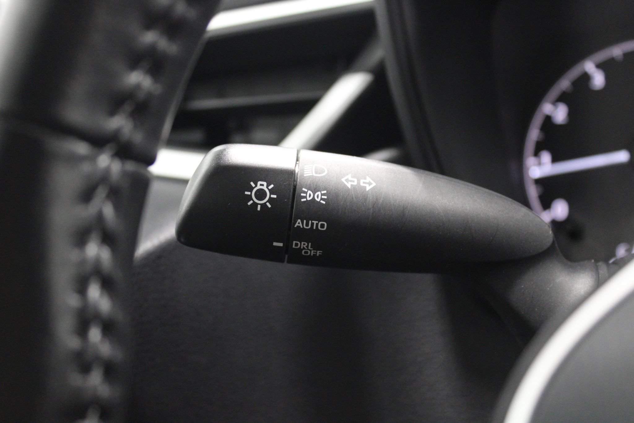 Used 2024 Toyota Corolla SE FWD image 37