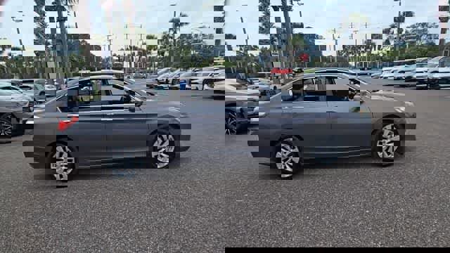 Used 2013 Honda Accord EX-L image 9