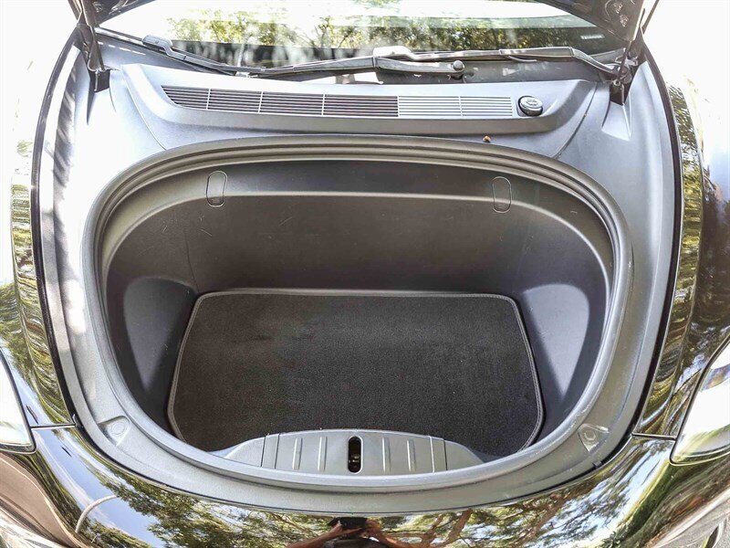 Used 2018 Tesla Model 3 Mid Range RWD image 33