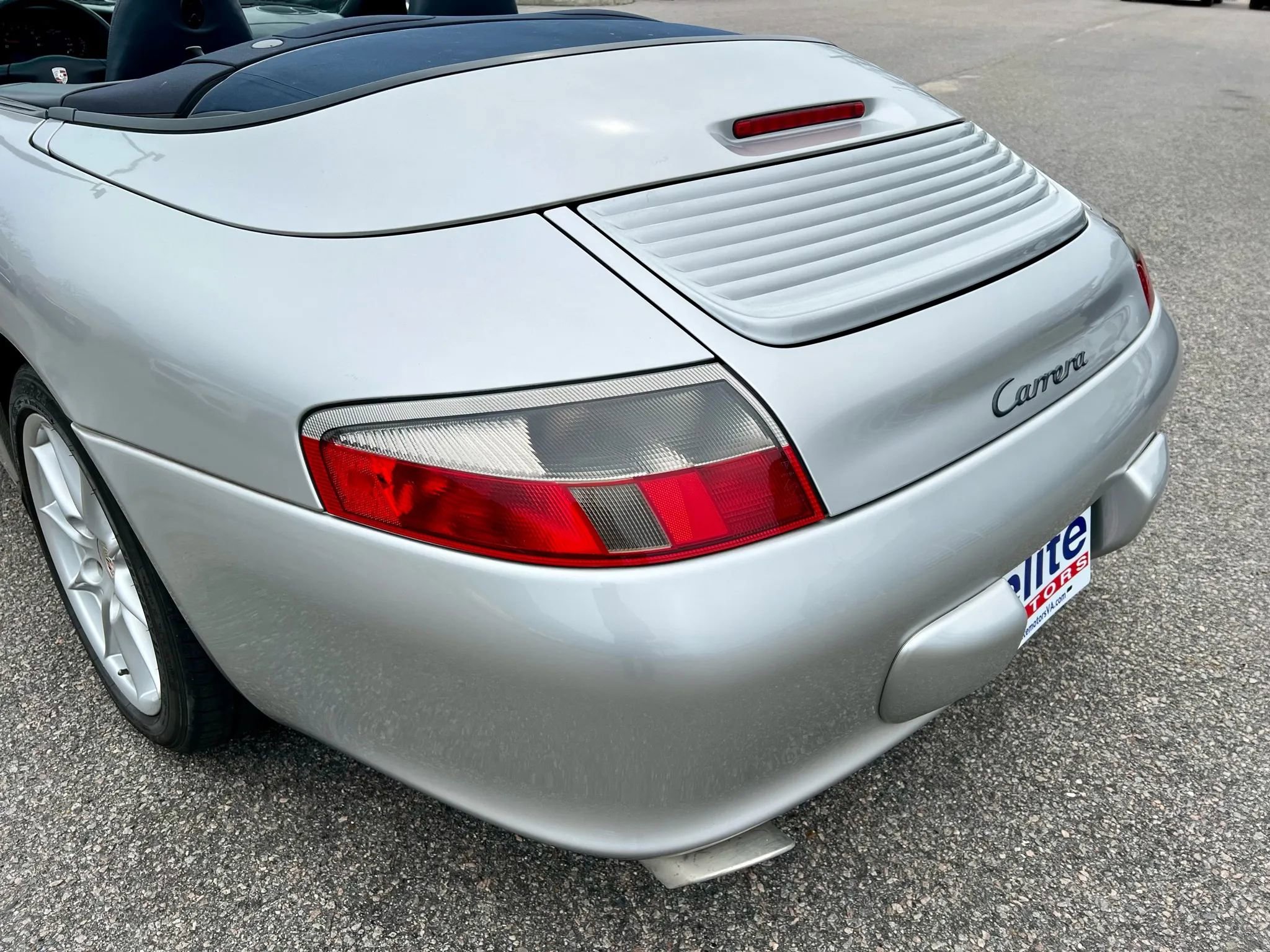 Used 2002 Porsche 911 Carrera image 15