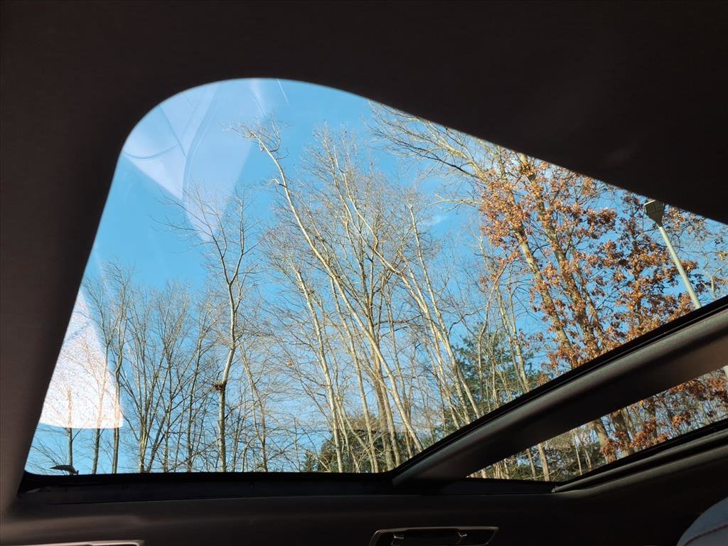 Certified 2025 Land Rover Range Rover Sport Dynamic SE image 18