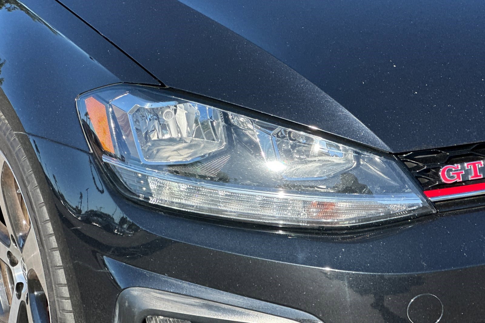 Used 2019 Volkswagen GTI S w/ Driver Assistance Package image 11