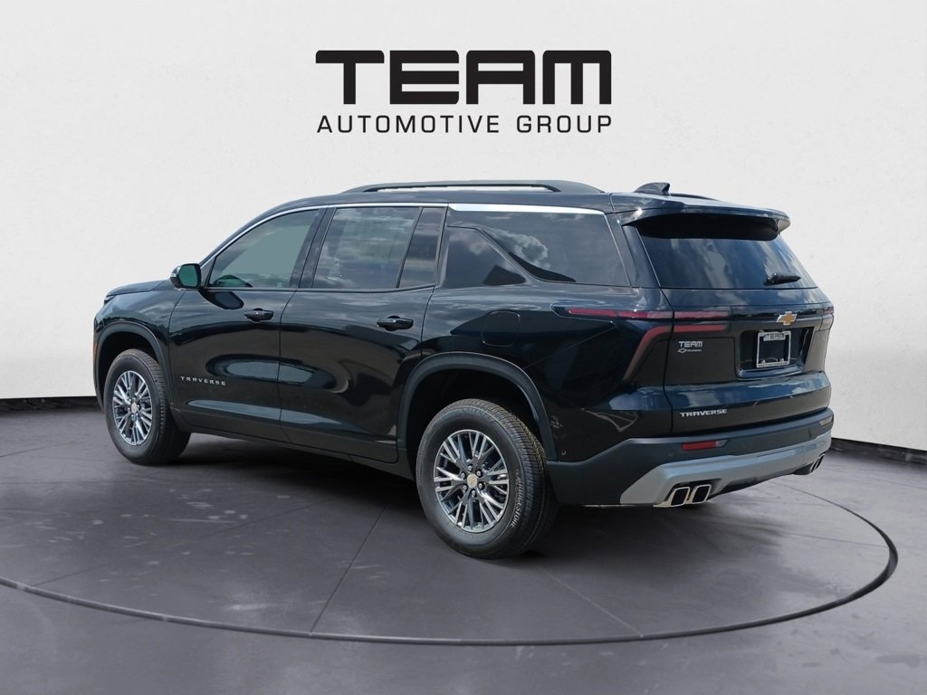 New 2025 Chevrolet Traverse LT w/ Enhanced Driving Package image 5
