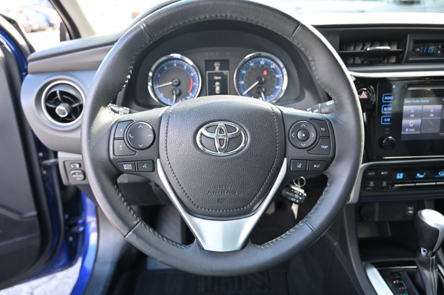 Used 2017 Toyota Corolla SE w/ Carpet Mat Package (TMS) image 16