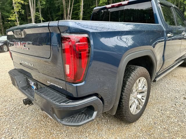 Used 2022 GMC Sierra 1500 Denali w/ Technology Package AWD/4WD image 49