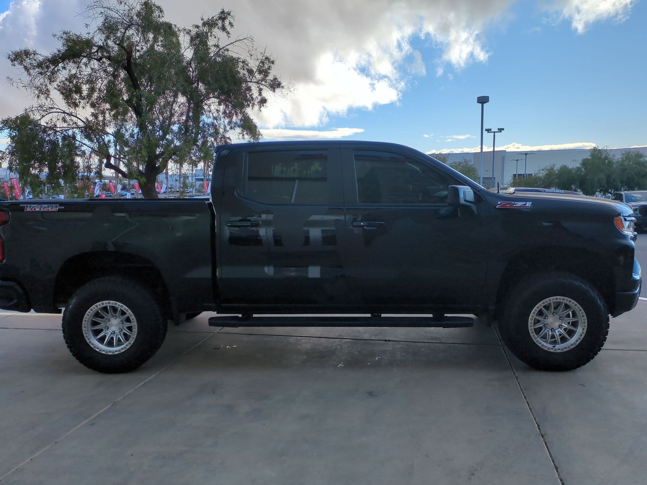 Used 2025 Chevrolet Silverado 1500 LT Trail Boss image 6