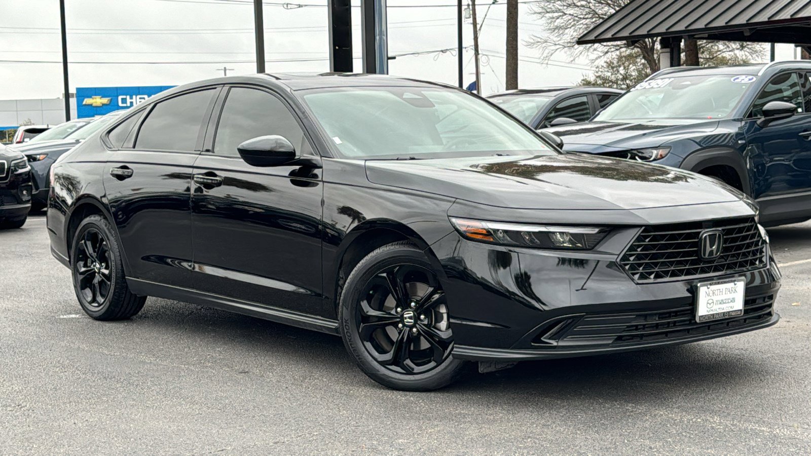 Used 2025 Honda Accord SE image 2