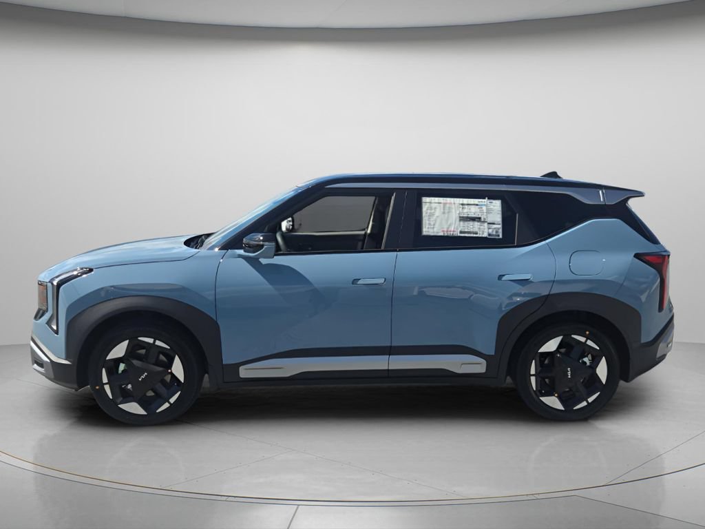 New 2027 Kia Seltos S FWD image 2