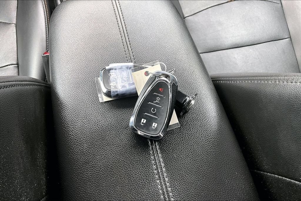 Used 2022 Chevrolet Equinox Premier AWD/4WD image 35