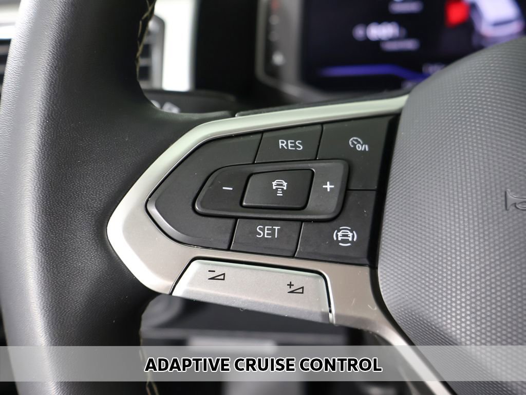 Certified 2023 Volkswagen Atlas SE AWD/4WD image 3