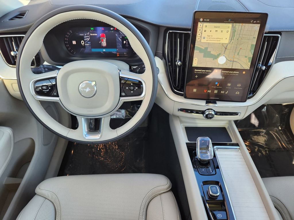 New 2026 Volvo XC60 T8 Ultra w/ Climate Package image 3
