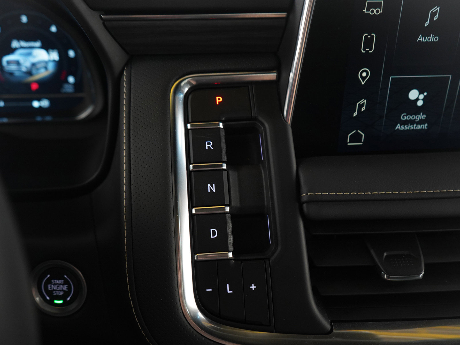 Used 2024 GMC Yukon SLT image 26