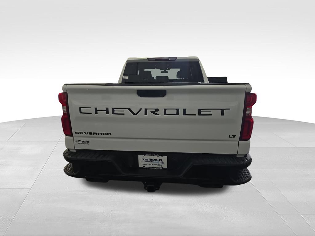 Used 2021 Chevrolet Silverado 1500 LT Trail Boss w/ LPO, Dark Essentials Package AWD/4WD image 4