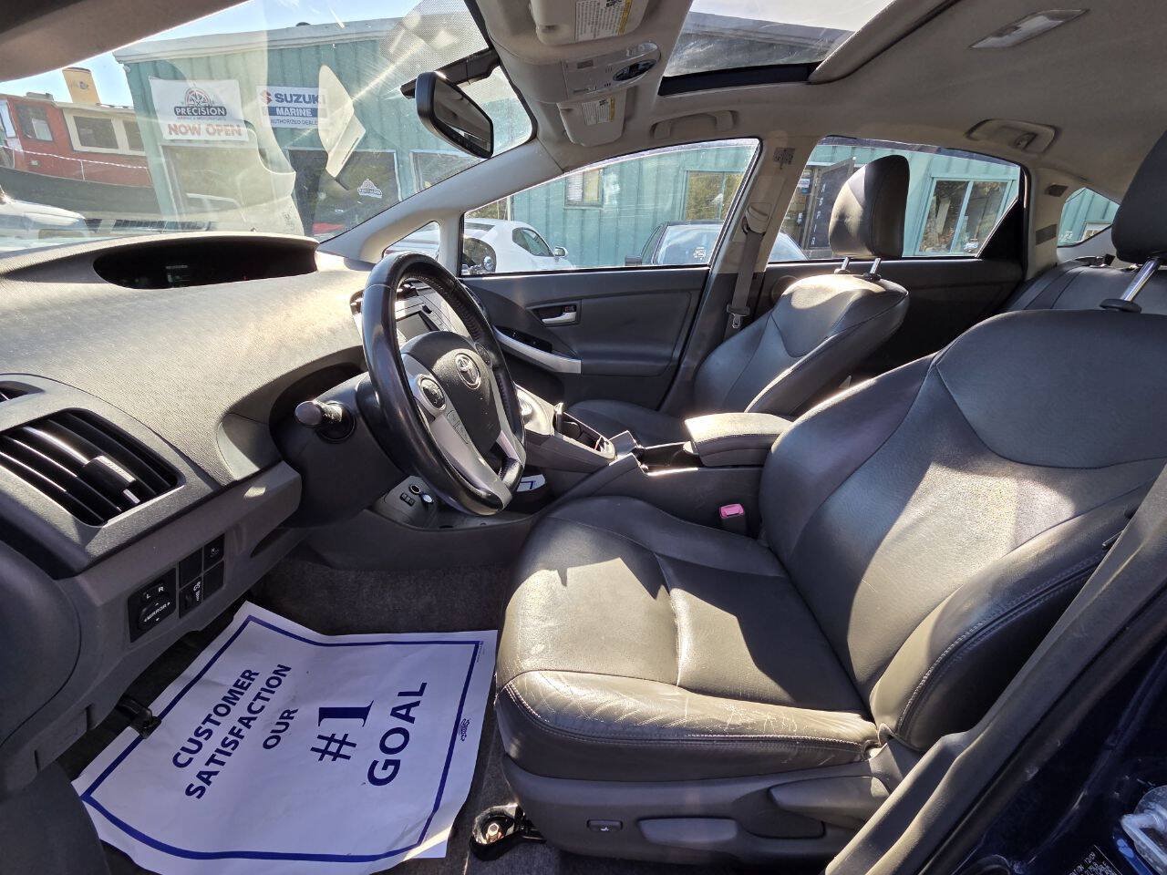 Used 2010 Toyota Prius Four w/ Solar Roof Pkg FWD image 16