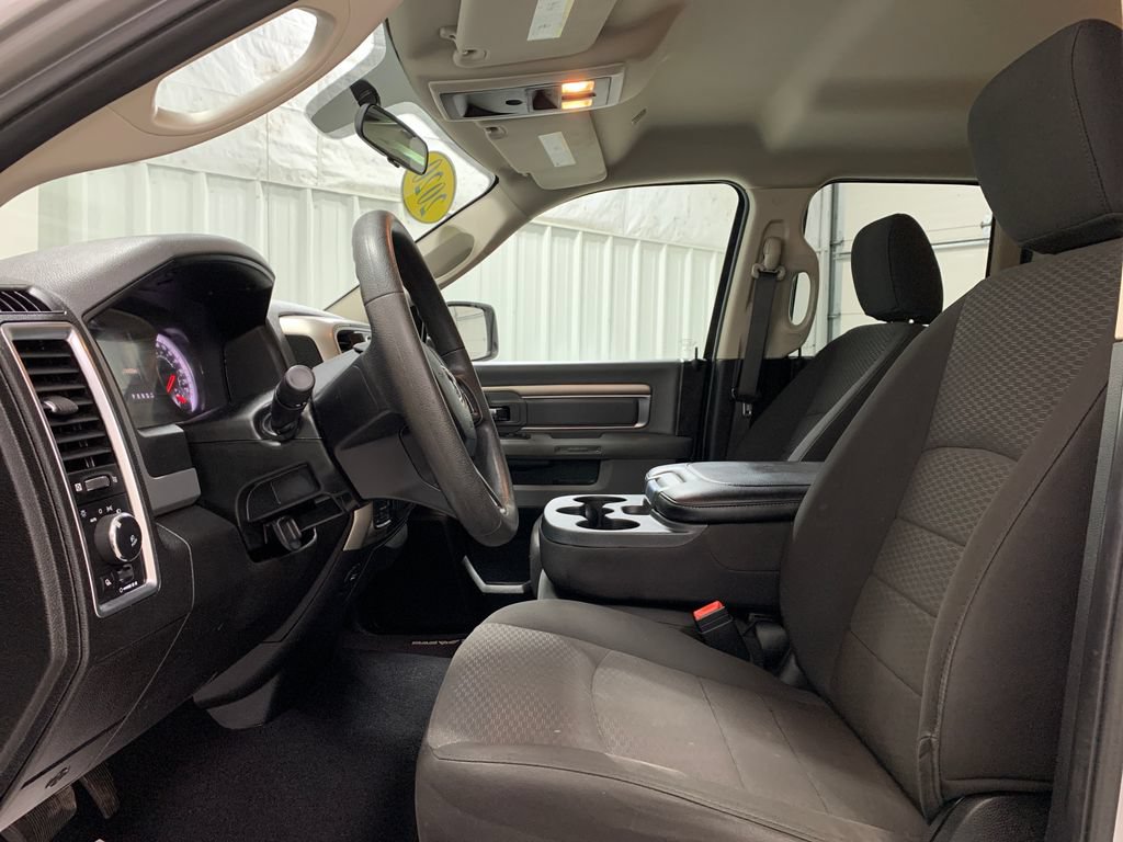 Used 2020 RAM 1500 Warlock AWD/4WD image 16