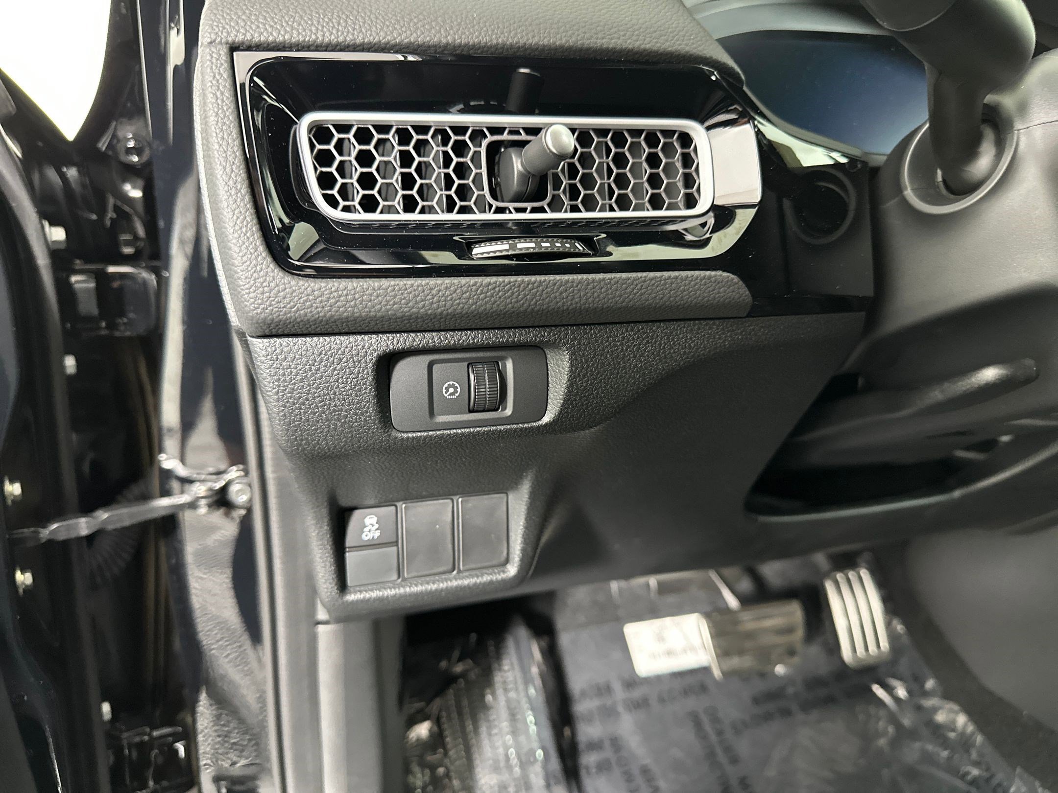 New 2026 Honda Civic Sport Touring image 23