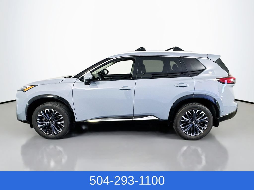 Used 2025 Nissan Rogue Platinum FWD image 10