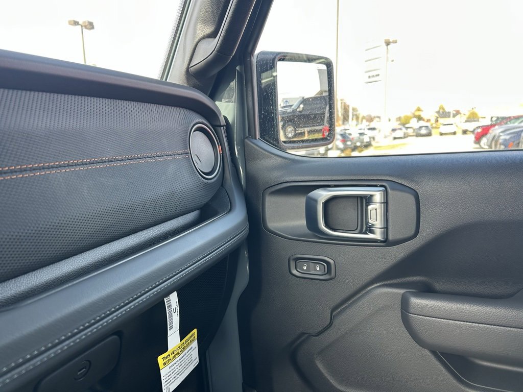 New 2026 Jeep Gladiator Mojave image 24