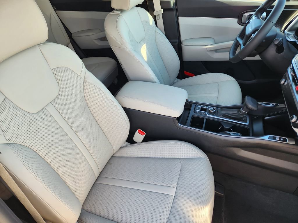 New 2026 Kia Sorento S image 15