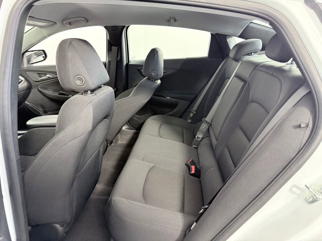 Used 2025 Chevrolet Malibu LT image 22