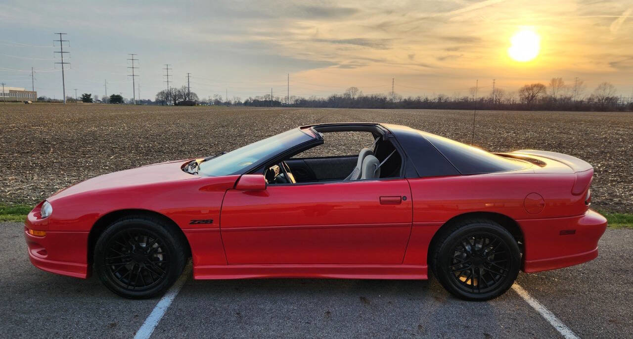 Used 2002 Chevrolet Camaro Z28 w/ Preferred Equipment Group 2 image 2