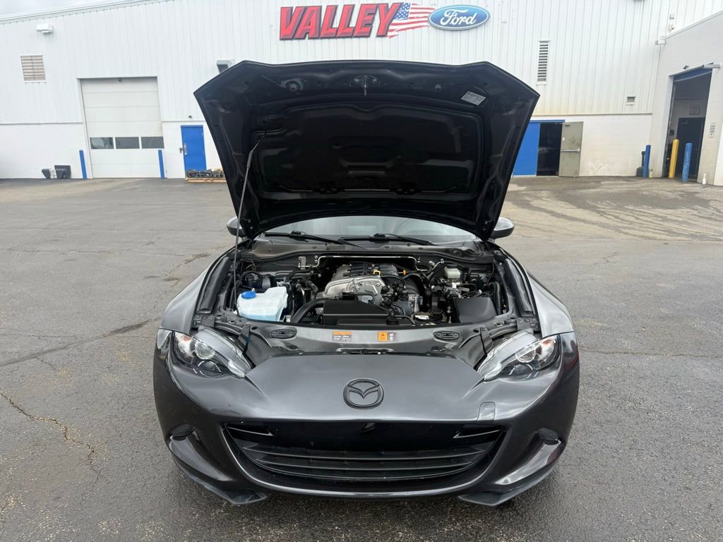 Used 2019 MAZDA MX-5 Miata RF Grand Touring RWD image 54