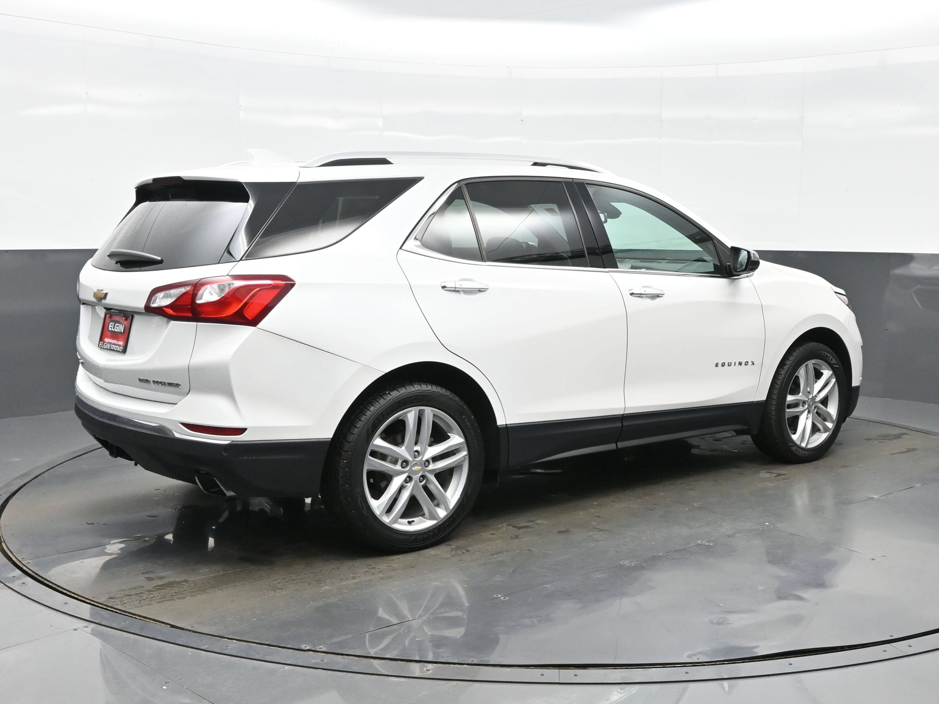 Used 2019 Chevrolet Equinox Premier AWD/4WD image 6