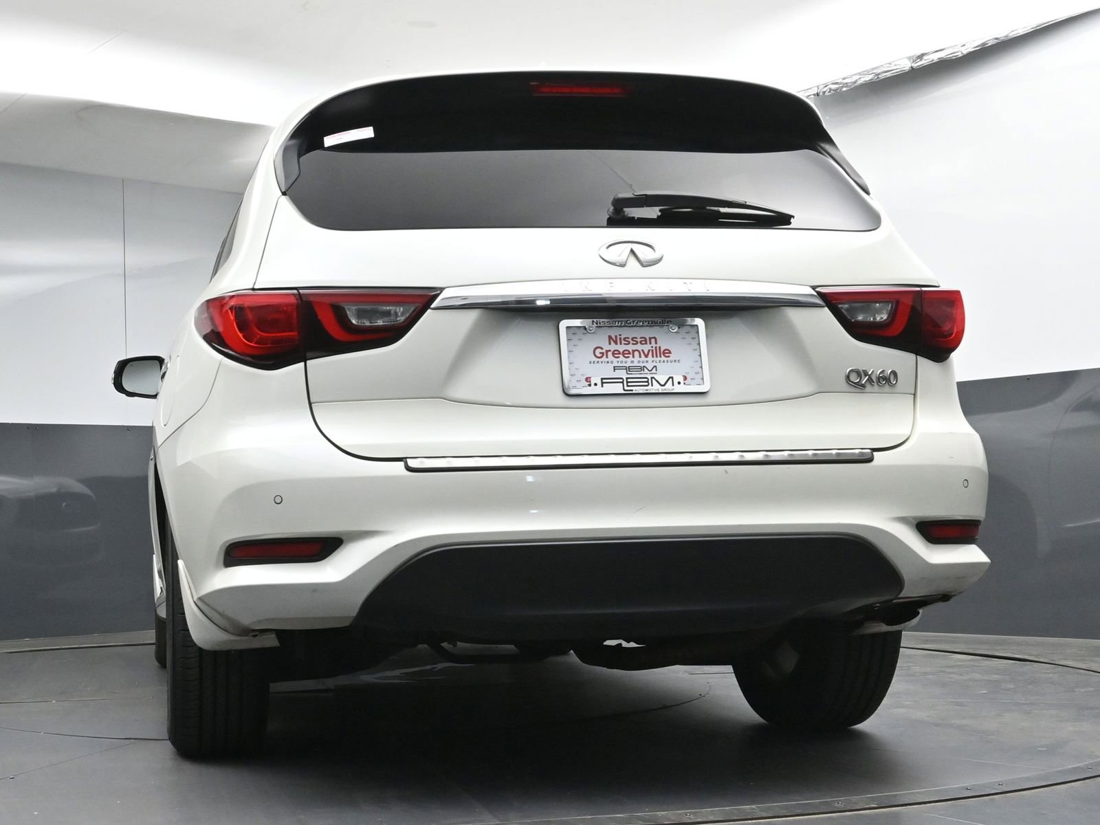 Used 2019 INFINITI QX60 Luxe w/ Essential Package image 31