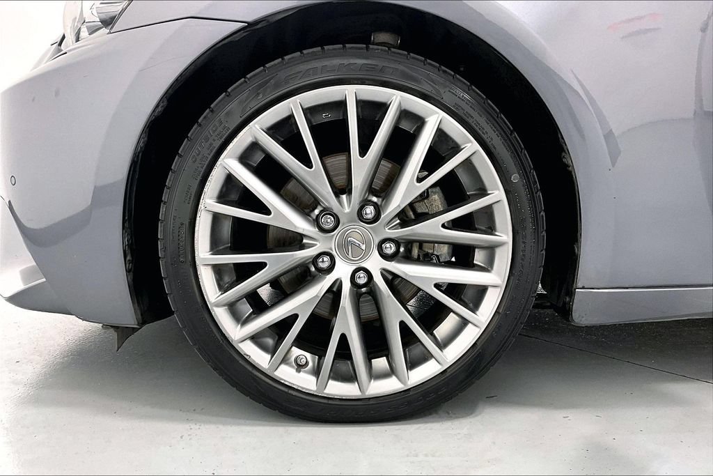 Used 2015 Lexus IS 250 w/ Premium Package RWD image 10