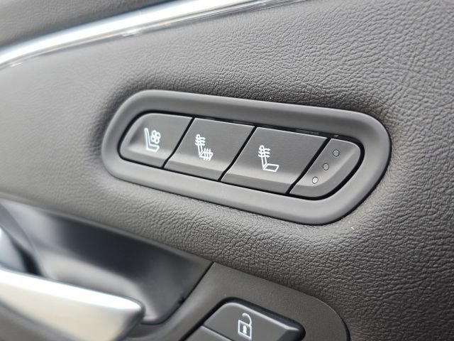 Used 2024 Cadillac Escalade Premium Luxury AWD/4WD image 26