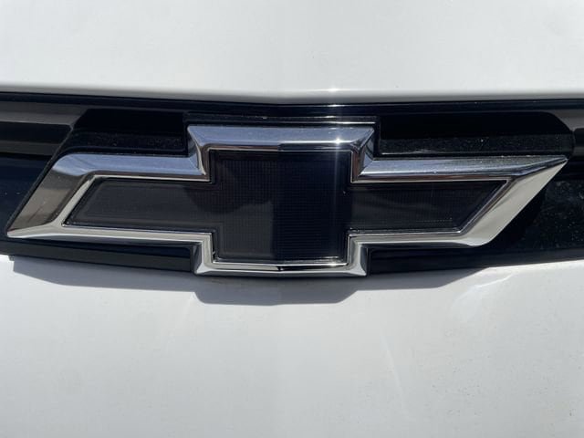 New 2027 Chevrolet Bolt LT w/ Comfort Package FWD image 28
