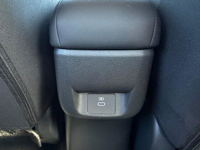 New 2025 Nissan Versa SR w/ Trunk Package image 12