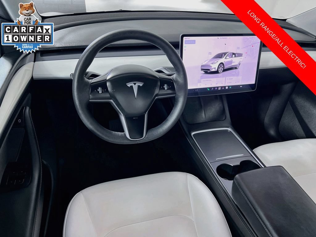 Used 2024 Tesla Model Y Long Range AWD/4WD image 24