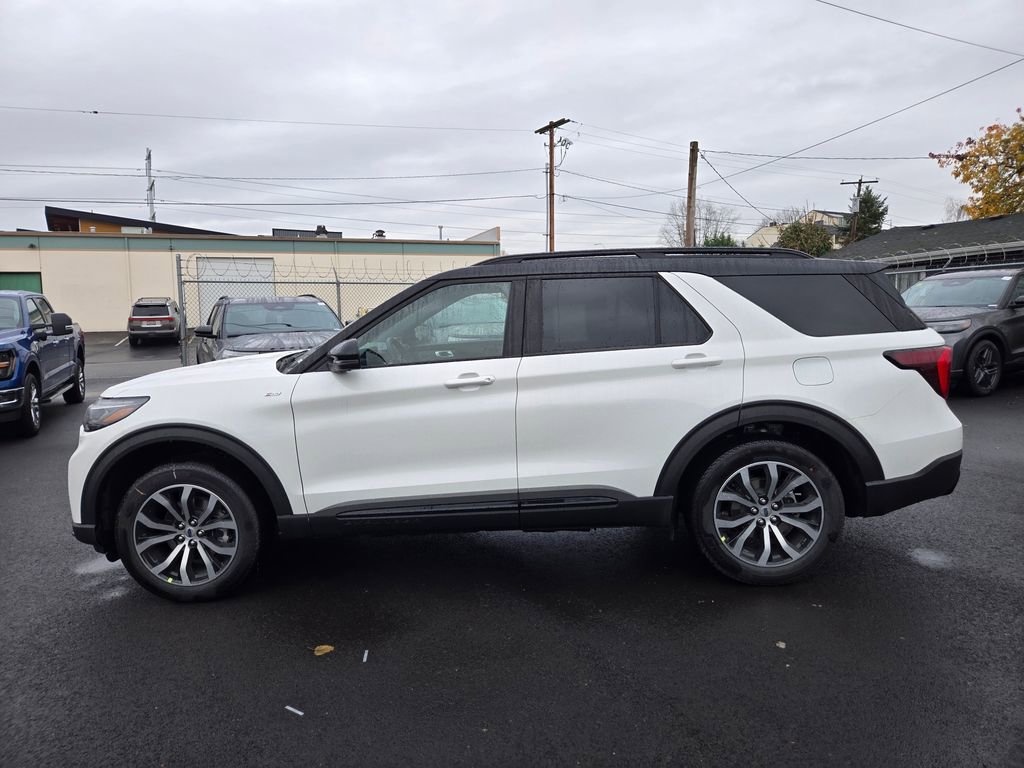 New 2026 Ford Explorer ST-Line image 8
