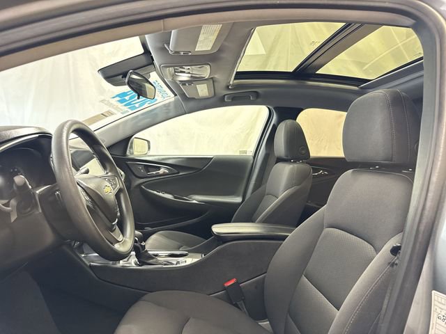 Used 2024 Chevrolet Malibu LT FWD image 11