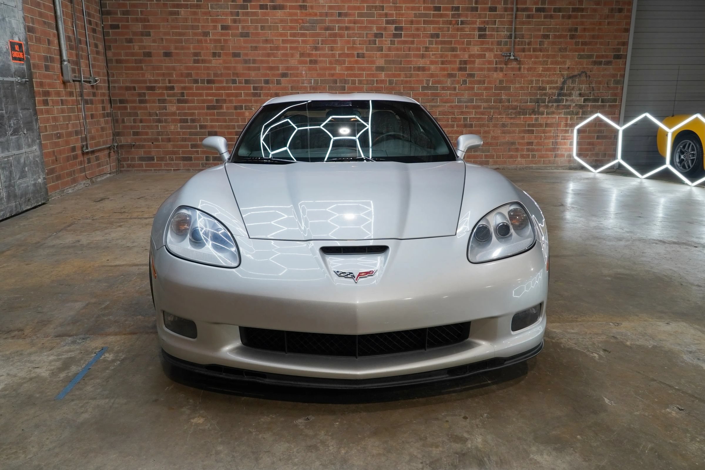 Used 2010 Chevrolet Corvette Grand Sport w/ Preferred Equipment Group RWD image 5