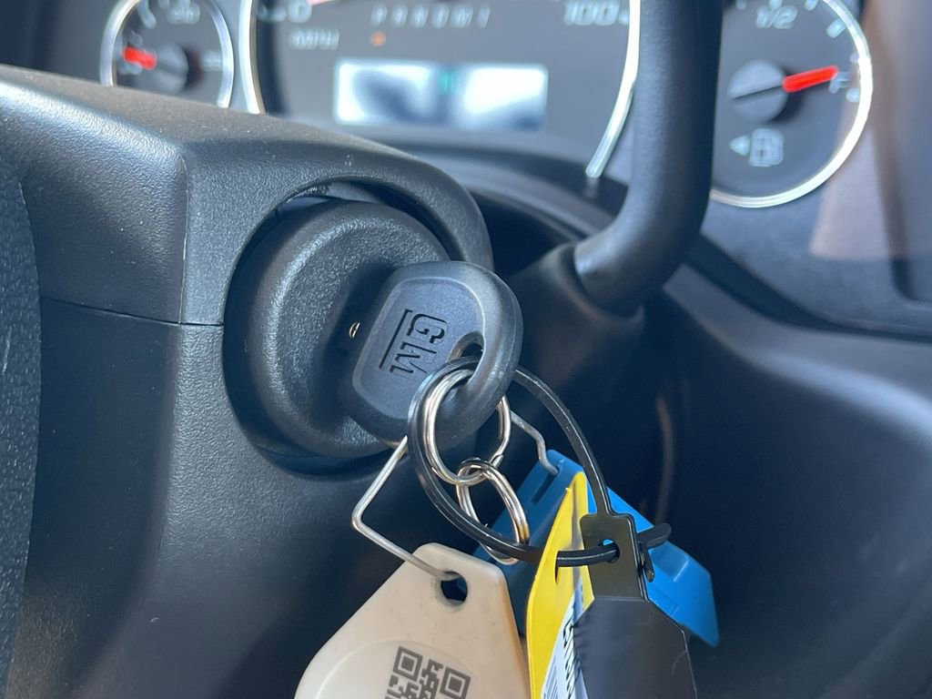 New 2025 GMC Savana 2500 Extended w/ Driver Convenience Package image 17