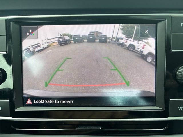 Used 2024 Volkswagen Jetta SE FWD image 26