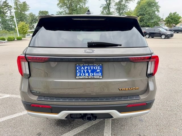 Used 2026 Ford Explorer Tremor w/ Tremor Convenience Package AWD/4WD image 5
