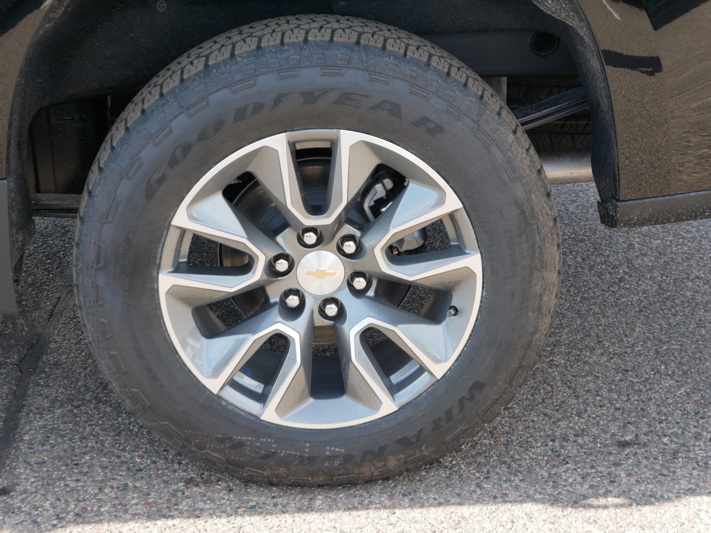 New 2026 Chevrolet Silverado 1500 LT image 3