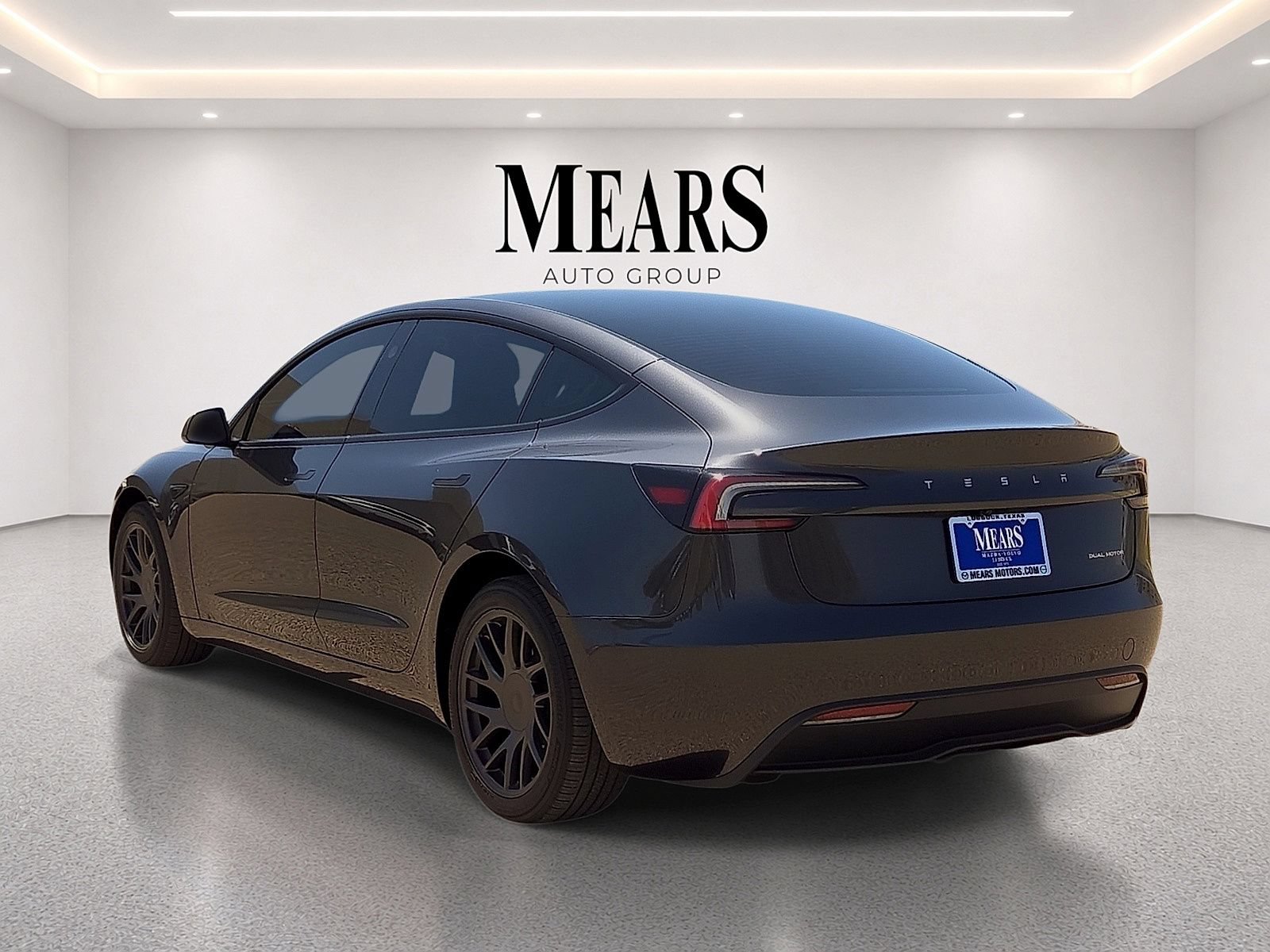 Used 2025 Tesla Model 3 Long Range AWD/4WD image 3