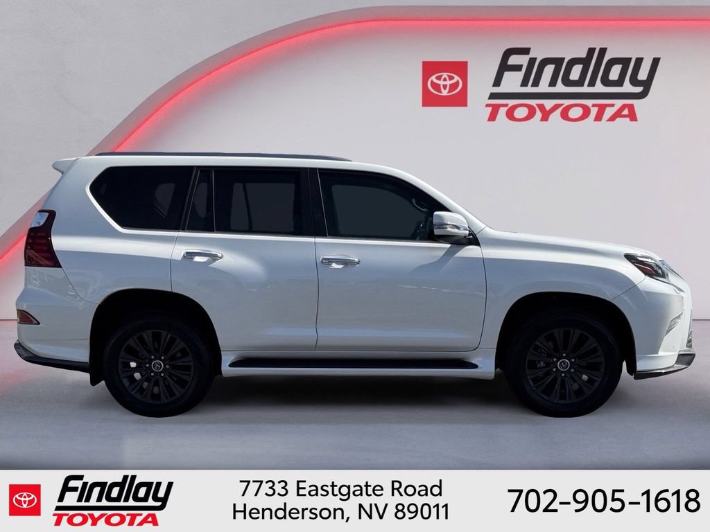 Used 2022 Lexus GX 460 Premium w/ Accessory Package AWD/4WD image 11