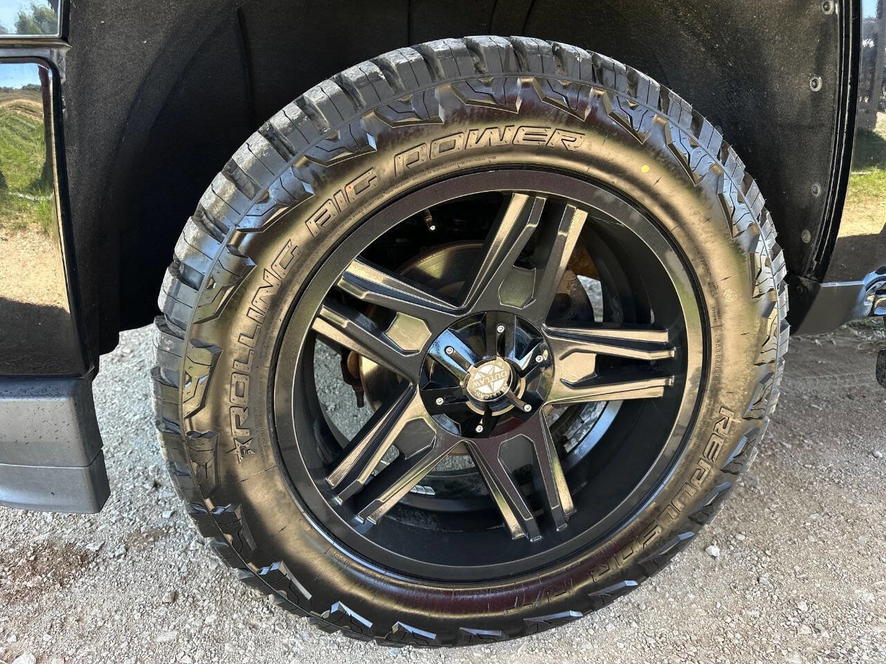 Used 2017 Chevrolet Silverado 1500 High Country image 30