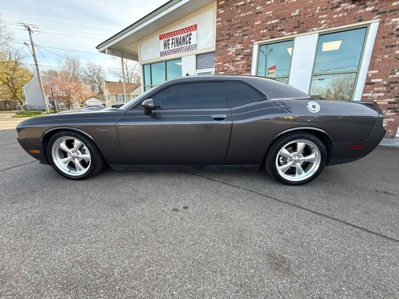 Used 2013 Dodge Challenger R/T image 8