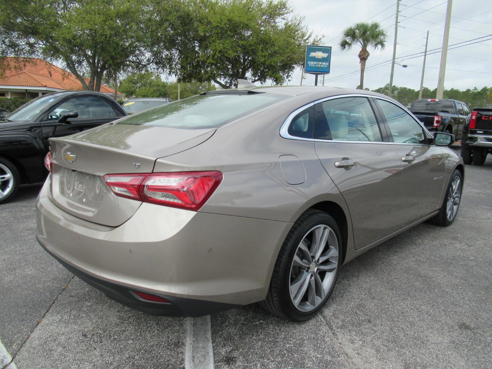Used 2023 Chevrolet Malibu LT image 6