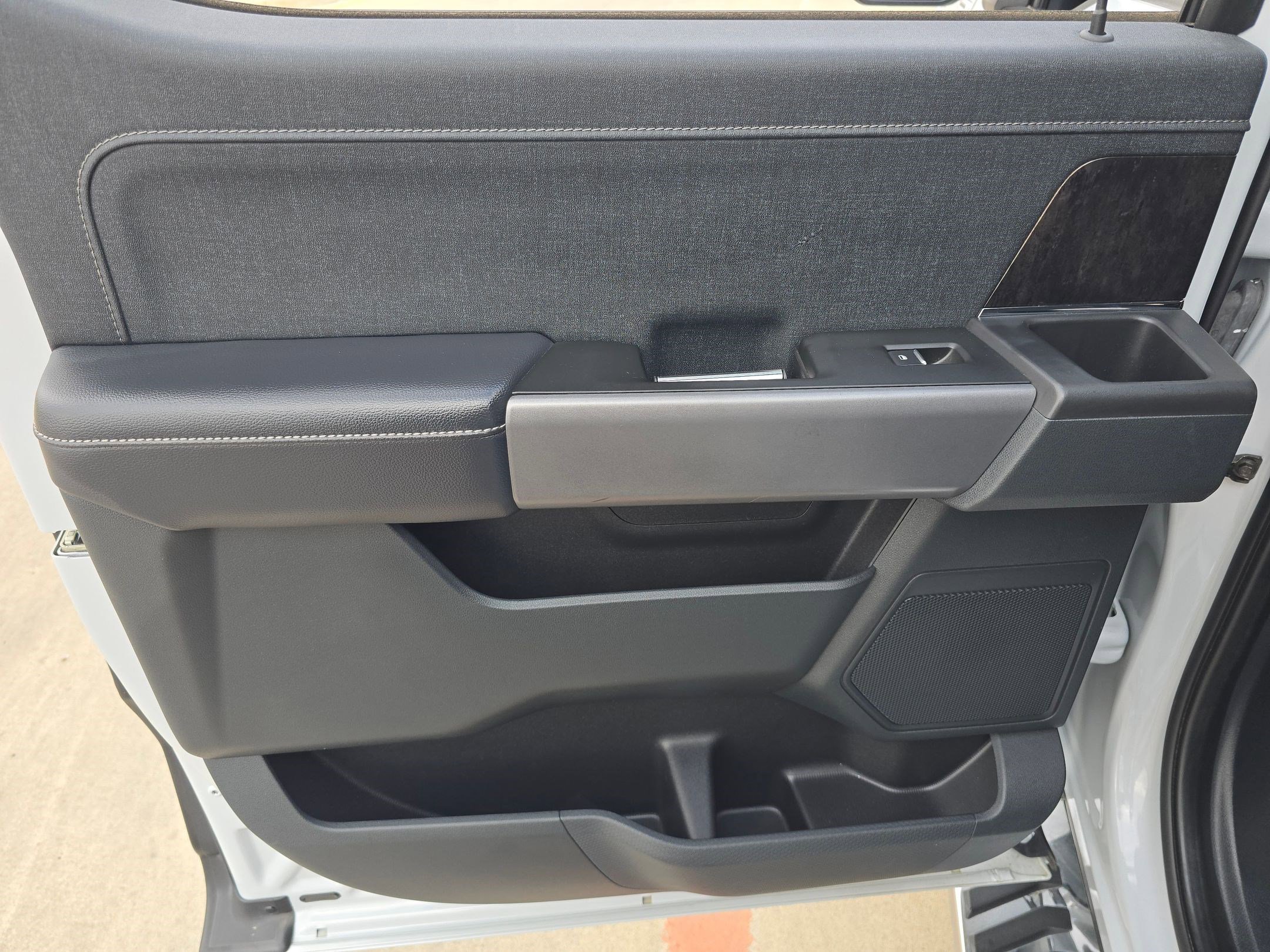 Used 2021 Ford F150 Lariat image 21